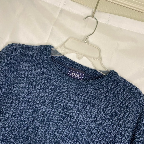 Men’s, Vintage, Medallion, Crew Neck, Sweater - Picture 2 of 6